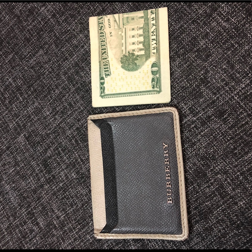 Burberry card holder